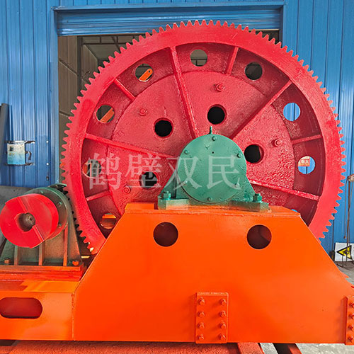 JZ-16/1000鑿井絞車發(fā)貨現(xiàn)場！